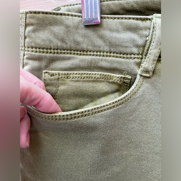 J Jill Denim Authentic Fit Cropped Jeans, Green Fringe Hems, size 14 - Picture 2 of 7